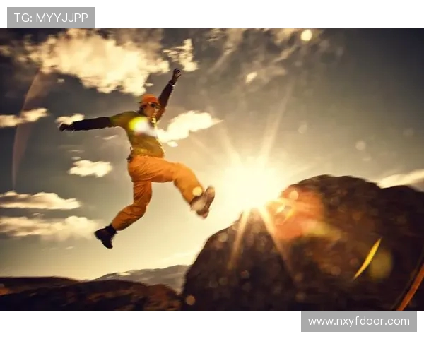 南京攀岩队的力量揭秘：挑战极限与团队精神的完美结合